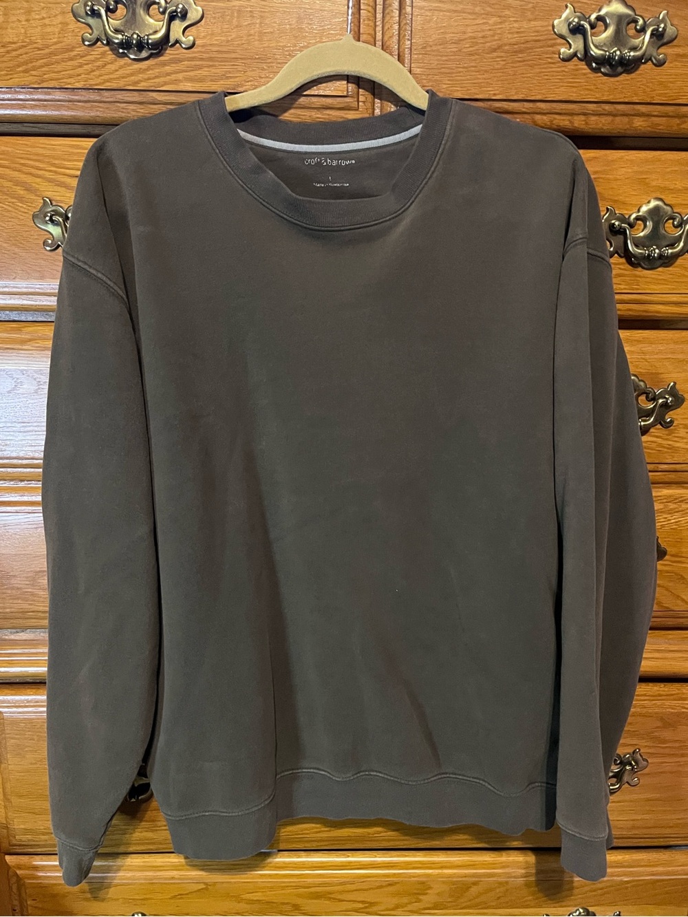 croft & barrow Men's Crewneck Sweatshirt in olive green